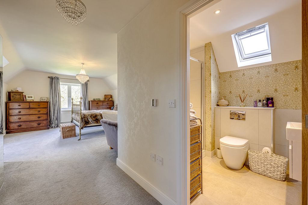 Additional image 29 of 4 bed detached house for saleThe Brackens, Benfleet SS7