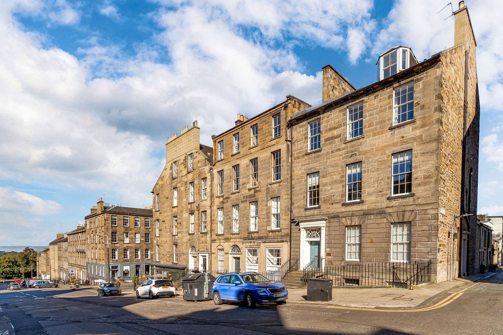 Additional image 29 of 3 bed flat for sale23/5 Dublin Street, New Town, Edinburgh EH1