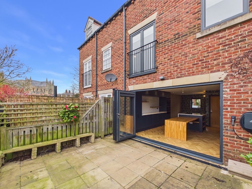 Additional image 18 of 3 bed town house for saleFlemingate Court, Beverley HU17