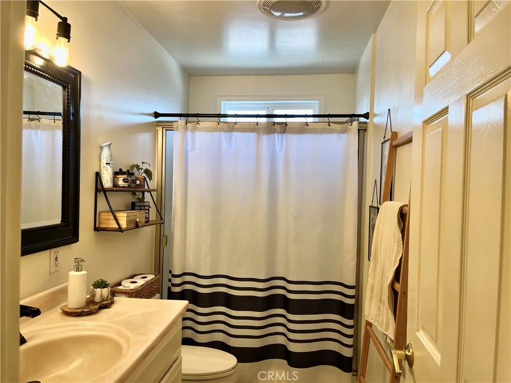 Additional image 48 of 13708 Carfax Ave, Bellflower, CA 90706
