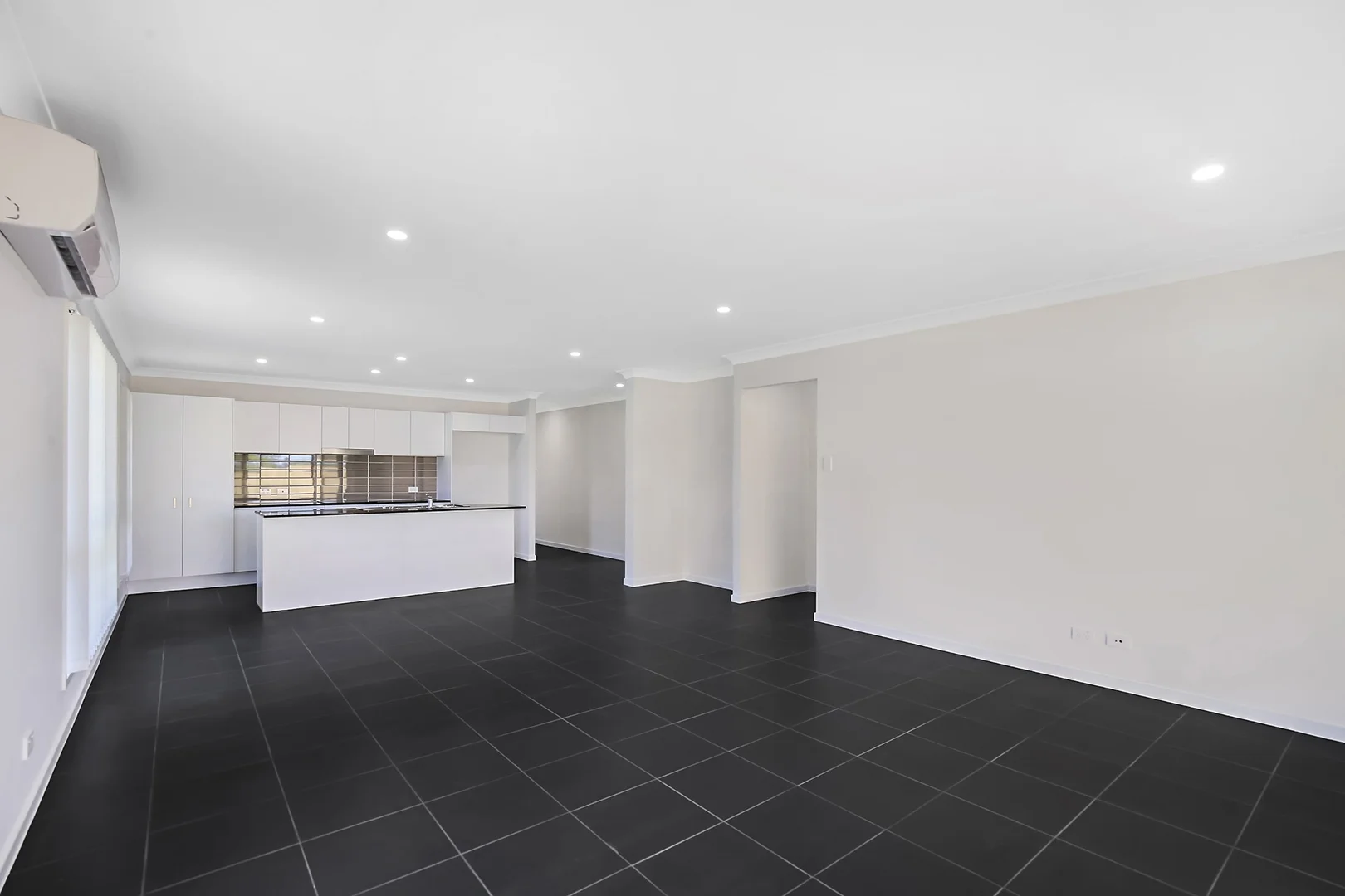 Additional image 6 of 14 Daintree Court, Park Ridge QLD 4125
