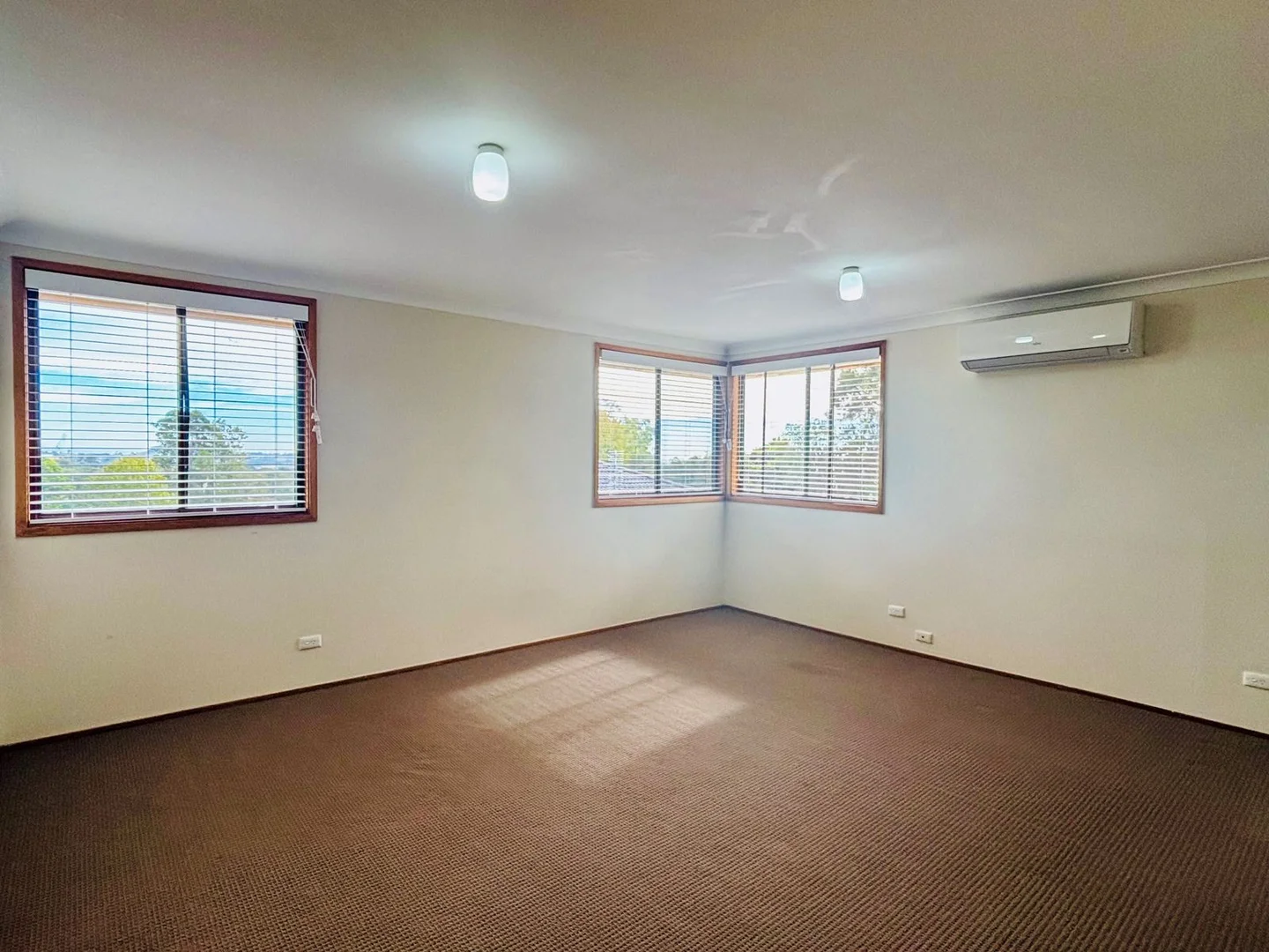 Additional image 2 of 1/17 Jarrah Avenue, Bradbury NSW 2560
