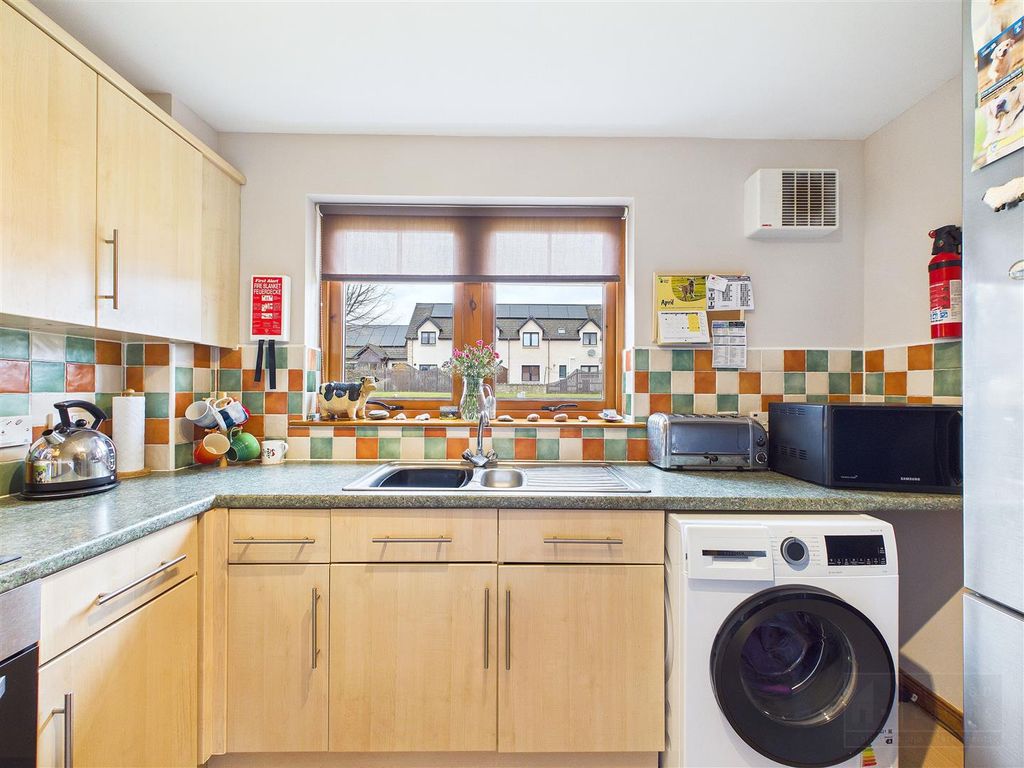 Additional image 9 of 2 bed flat for sale28 Corbett Place, Aviemore PH22