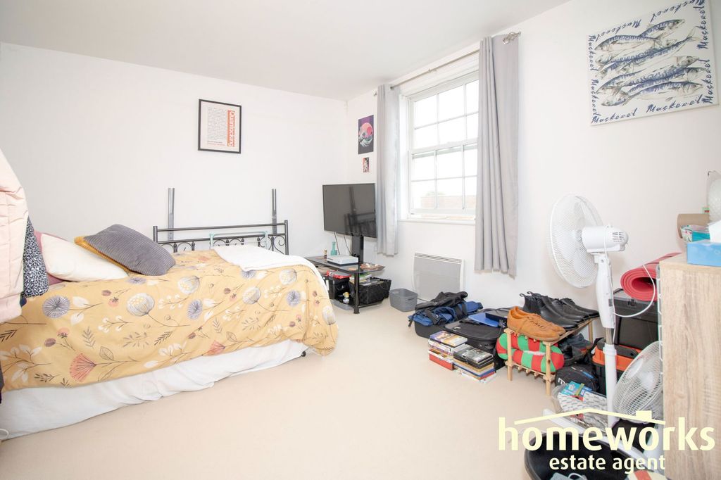 Additional image 7 of 2 bed flat for saleStation Road, Yaxham, Dereham NR19