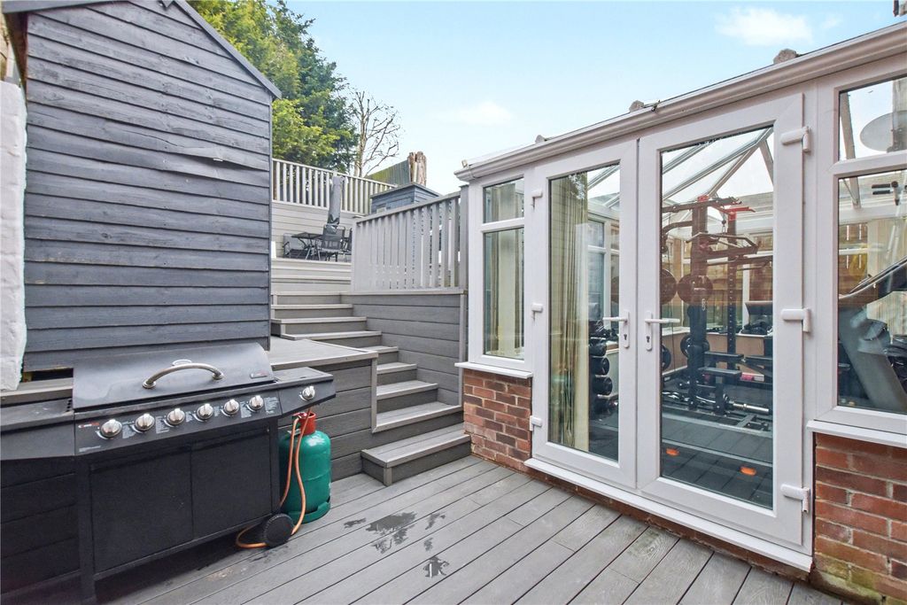 Additional image 27 of 3 bed detached house for saleCliffe Park Close, Wortley, Leeds, West Yorkshire LS12