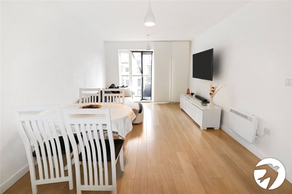 Additional image 4 of 2 bed flat for saleLittle Brights Road, Belvedere DA17