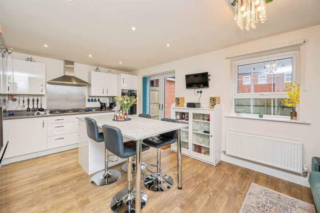 Additional image 12 of 4 bed detached house for saleHarlow Way, Ashbourne DE6