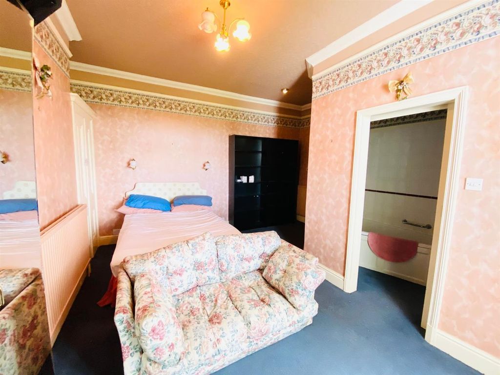 Additional image 19 of 4 bed country house for saleWesterhill House, Westerhill, Ashton-Under-Lyne OL7