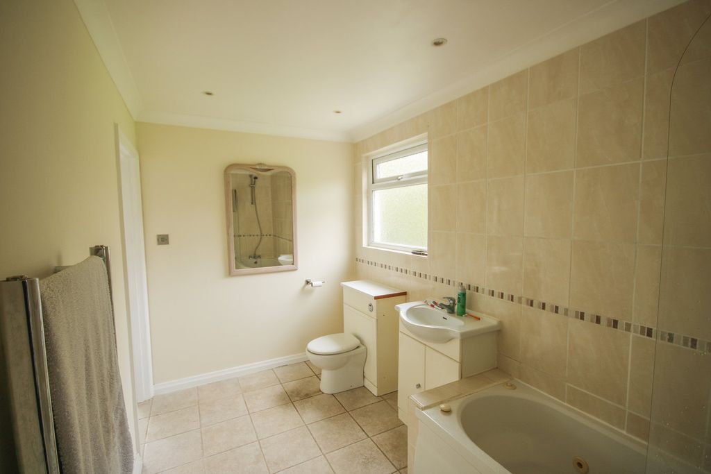 Additional image 16 of 2 bed detached bungalow for saleLe Mont De La Pulente, St Brelade JE3