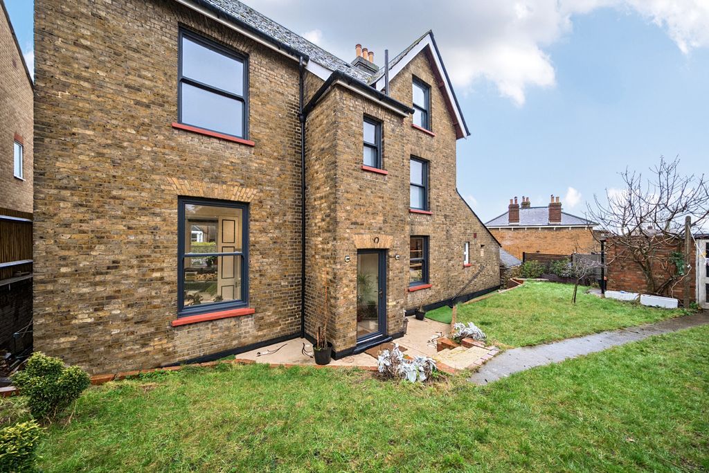 Additional image 6 of 5 bed detached house for salePicardy Road, Belvedere DA17