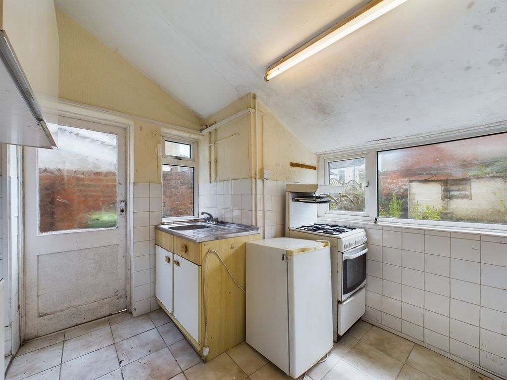 Additional image 6 of 3 bed terraced house for saleManor Street, Heath, Cardiff. CF14