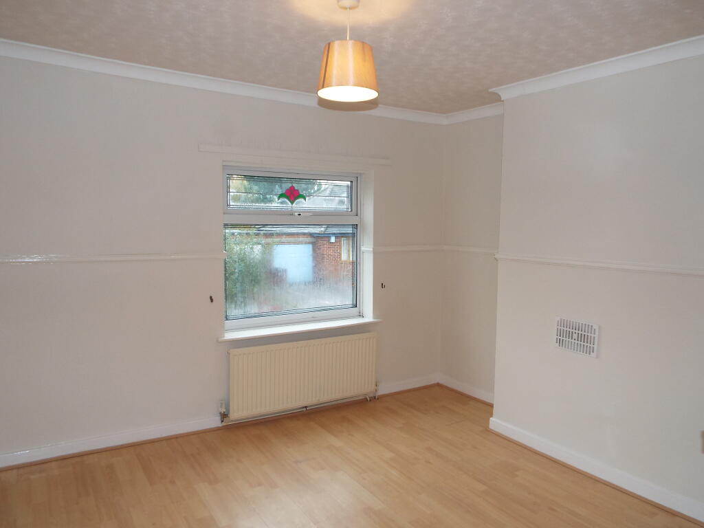 Additional image 5 of Engine Lane, Glascote