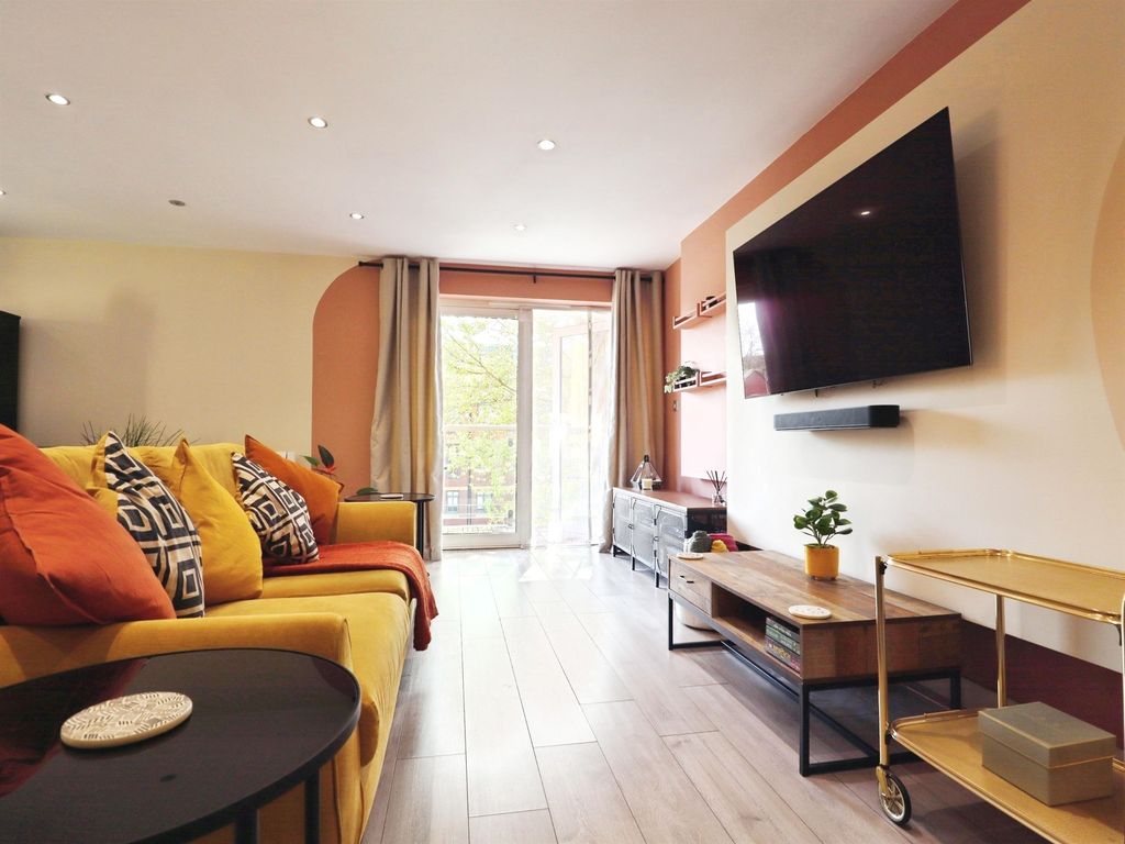 Additional image 10 of 2 bed flat for saleJudkin Court, Cardiff CF10