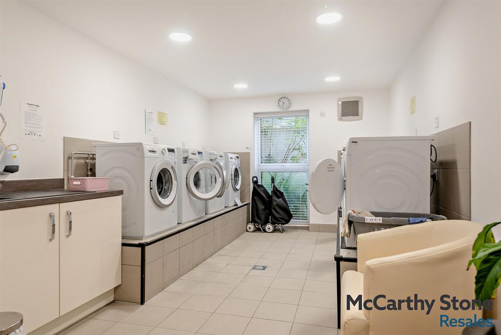 Additional image 18 of 1 bed flat for saleWayfarer Place, The Dean, Alresford SO24