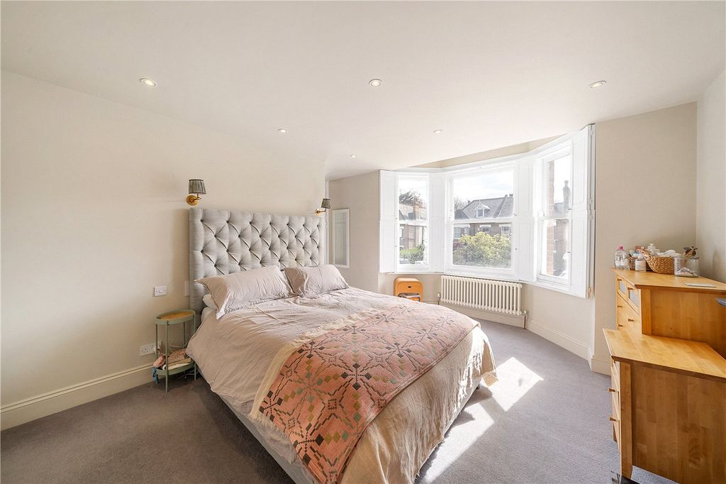 Additional image 5 of 4 bed semi-detached house for saleBarnmead Road, Beckenham BR3