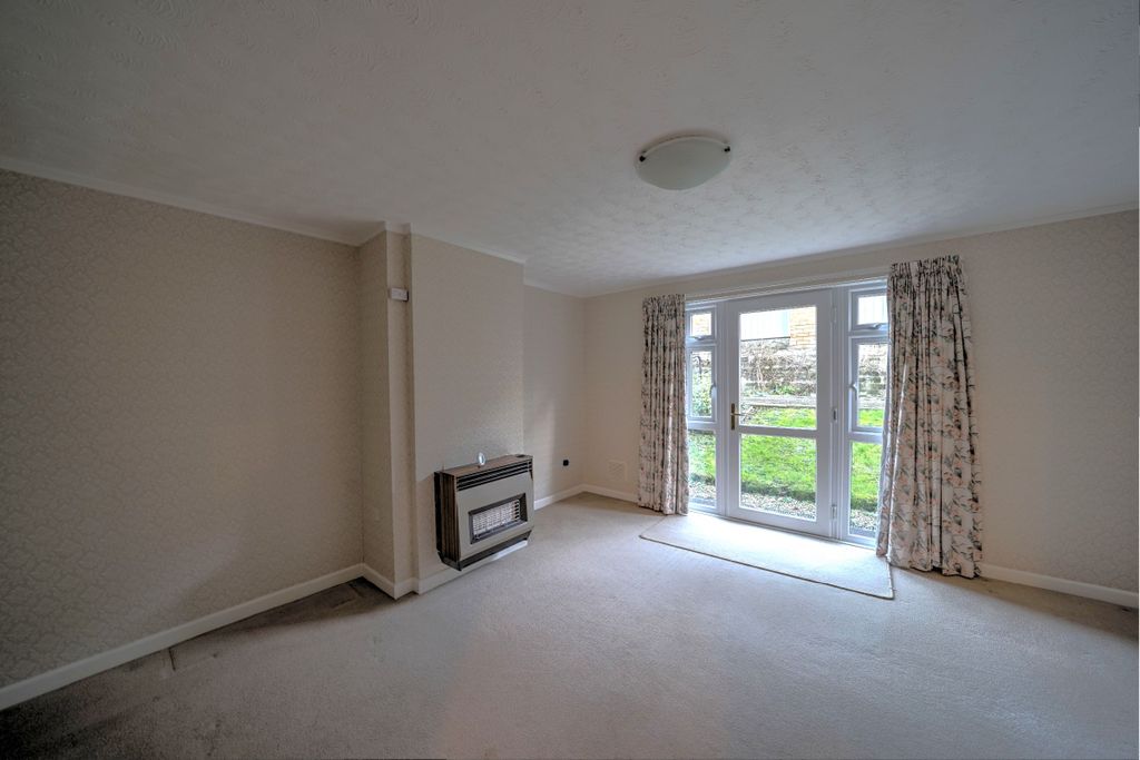 Additional image 5 of 2 bed flat for saleNewport, Barnstaple EX32
