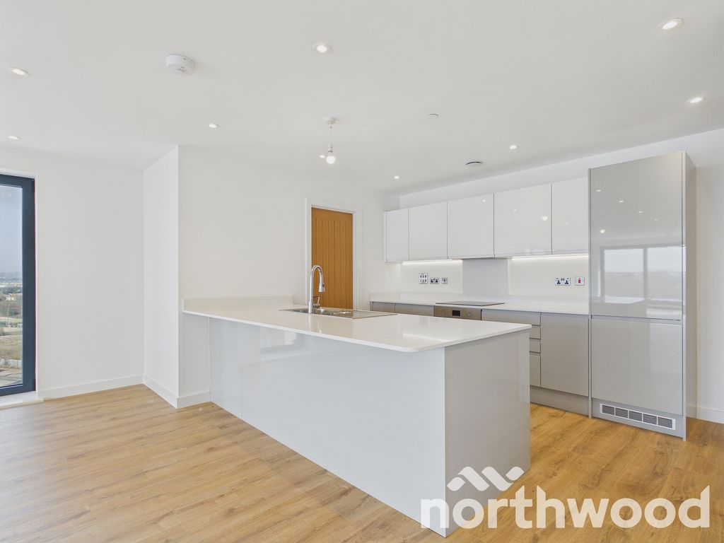 Additional image 4 of 3 bed flat for saleVictoria Road, Town Centre, Ashford TN23