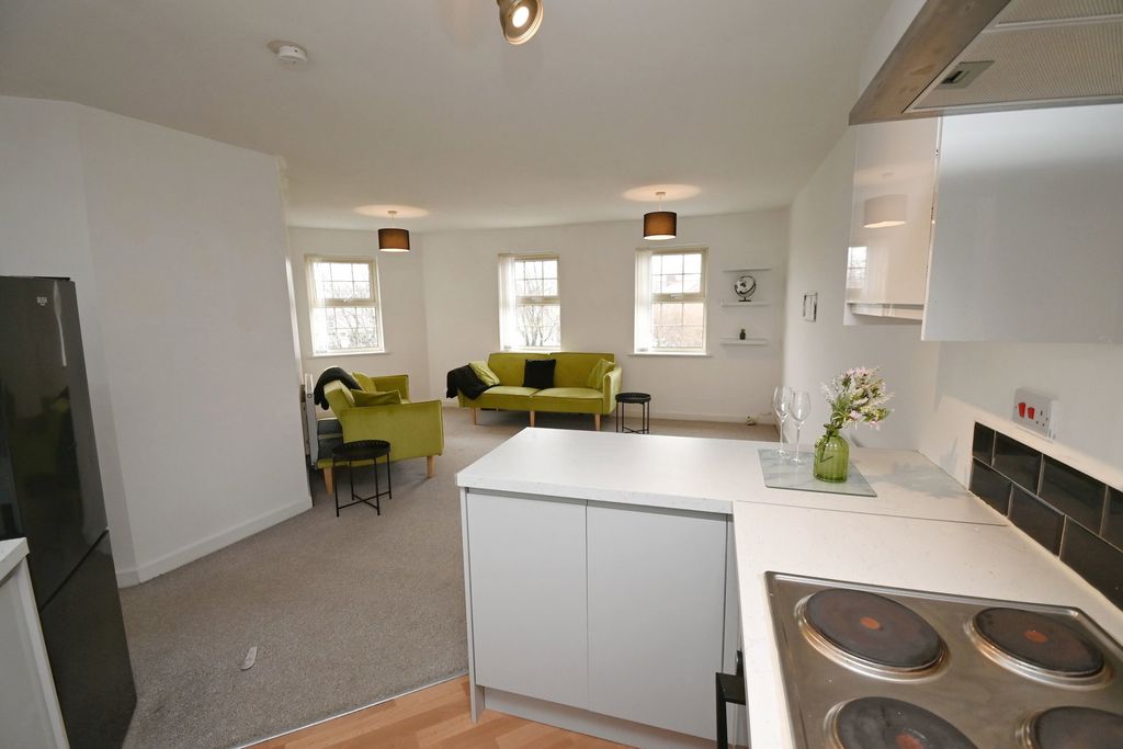 Additional image 3 of 2 bed flat for saleAshram Court, Barnsley S70