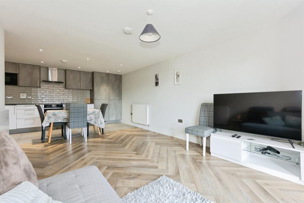Additional image 6 of Stratford Road, Shirley, SOLIHULL