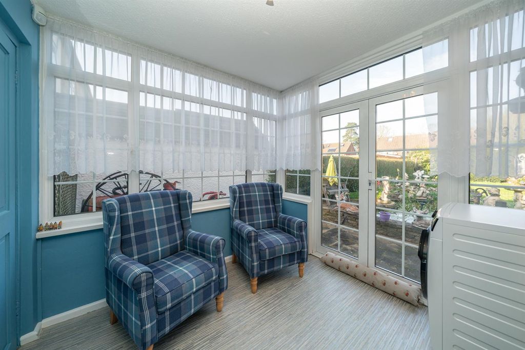 Additional image 7 of 3 bed property for saleBreakspeare Road, Abbots Langley WD5
