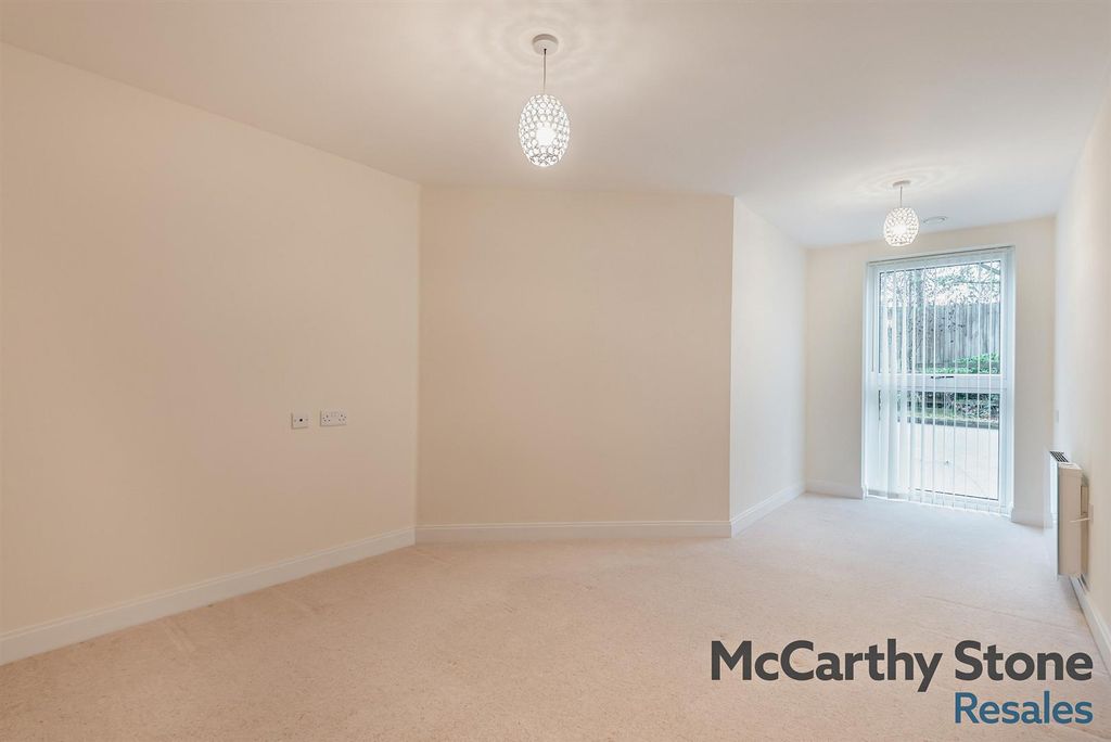 Additional image 7 of 1 bed flat for saleWayfarer Place, The Dean, Alresford SO24