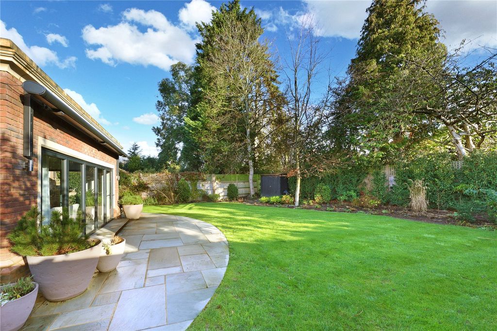Additional image 16 of 6 bed detached house for saleGregories Farm Lane, Beaconsfield, Buckinghamshire HP9
