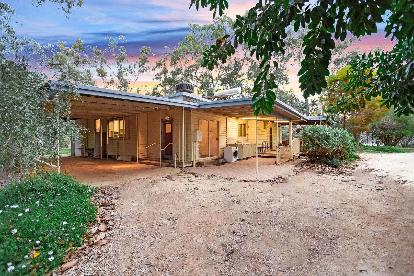 Additional image 3 of 152 Cadell Street, Wentworth NSW 2648