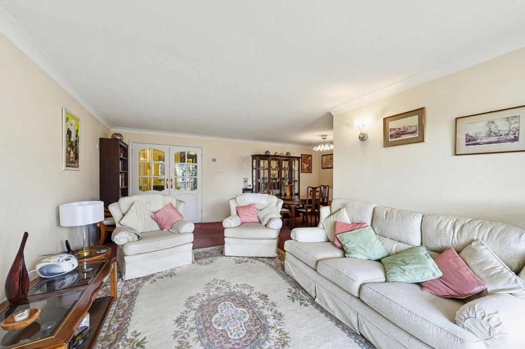 Additional image 6 of 2 bed flat for saleOverbury Avenue, Beckenham BR3