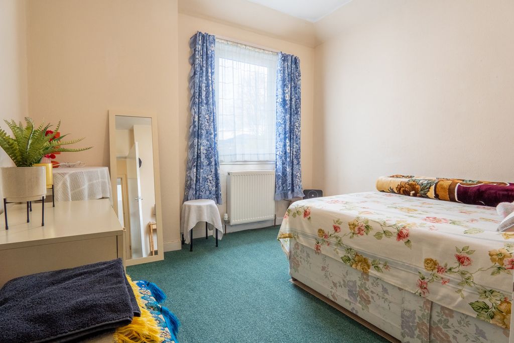 Additional image 15 of 2 bed flat for saleLochalsh Road, Inverness IV3