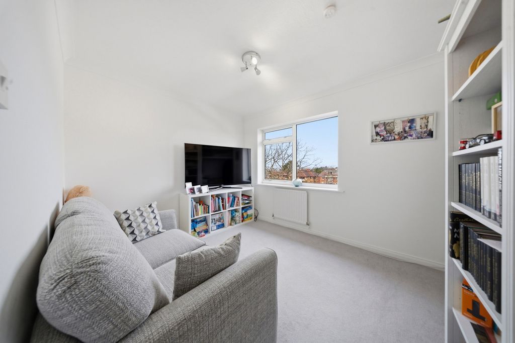 Additional image 9 of 3 bed penthouse for saleOverbury Avenue, Beckenham BR3