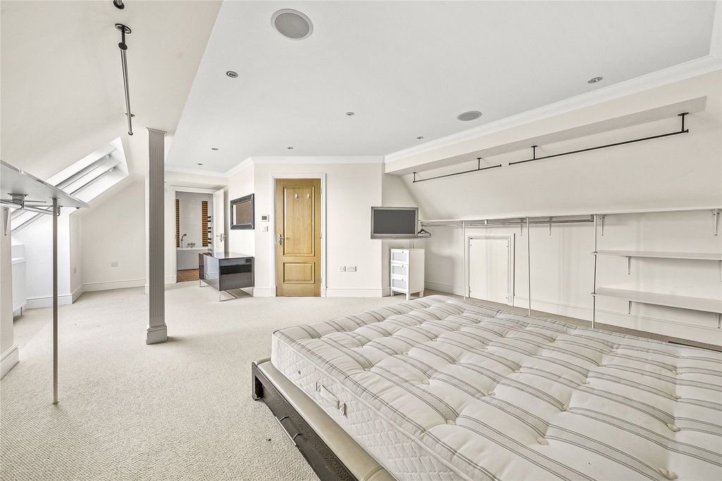 Additional image 23 of 5 bed detached house for saleQuinta Drive, Barnet EN5