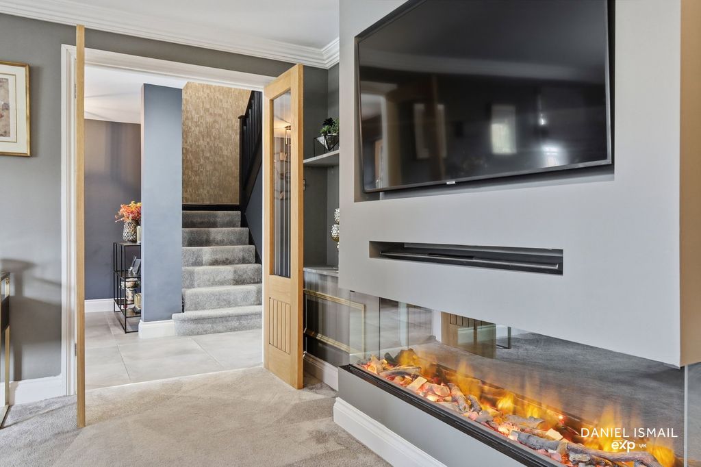 Additional image 5 of 4 bed detached house for saleThe Lindens, Langdon Hills, Basildon SS16