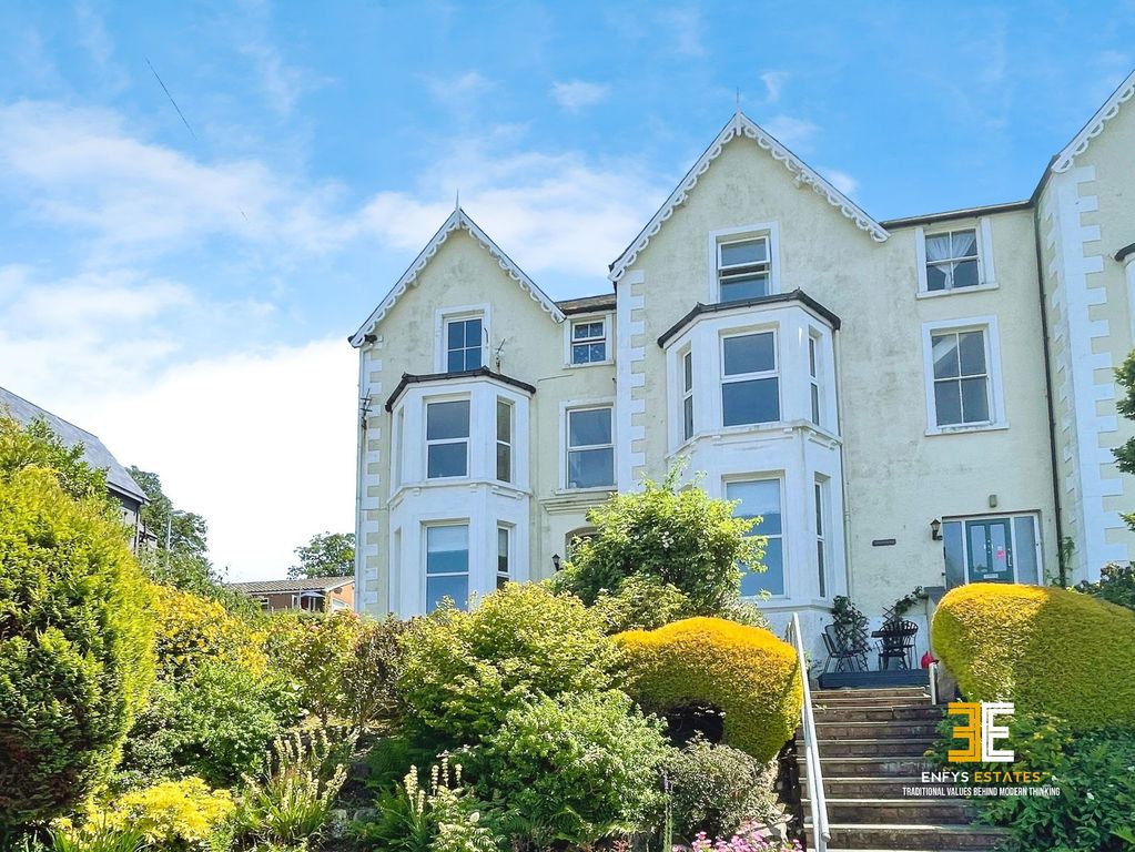1 bed flat for saleMerton House, Fernbrook Road, Penmaenmawr LL34