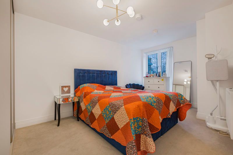 Additional image 5 of 2 bed flat for sale40 Roman Way, Beckenham BR3