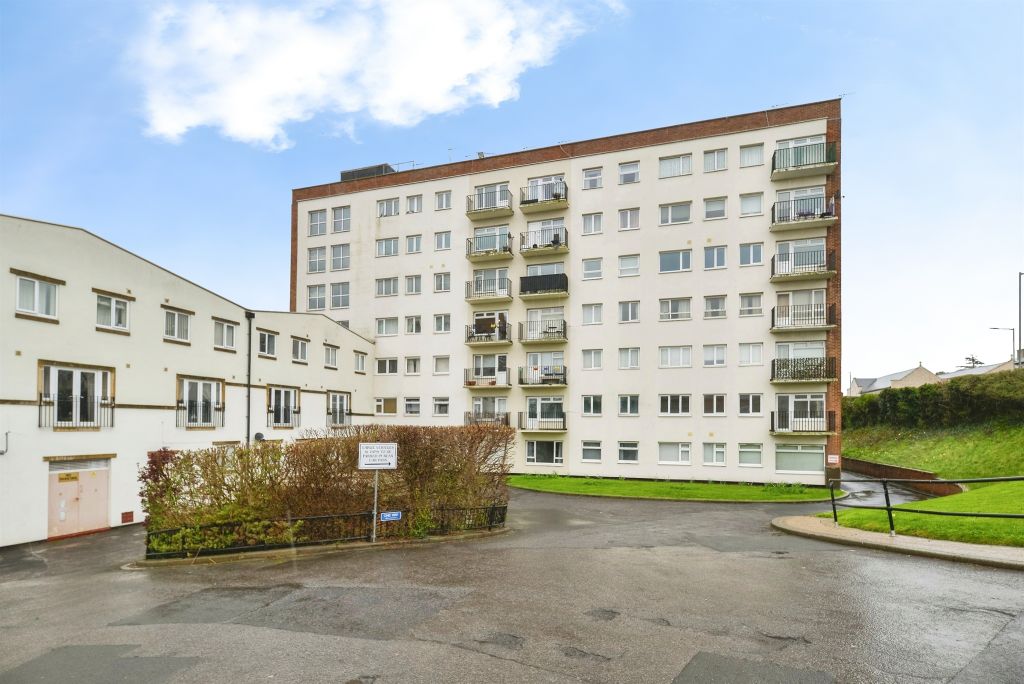 3 bed flat for saleClaymond Court, Stockton-On-Tees TS20