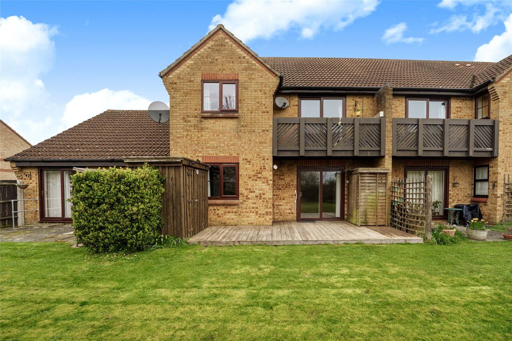 Additional image 10 of 2 bed maisonette for saleDe Havilland Way, Abbots Langley, Hertfordshire WD5