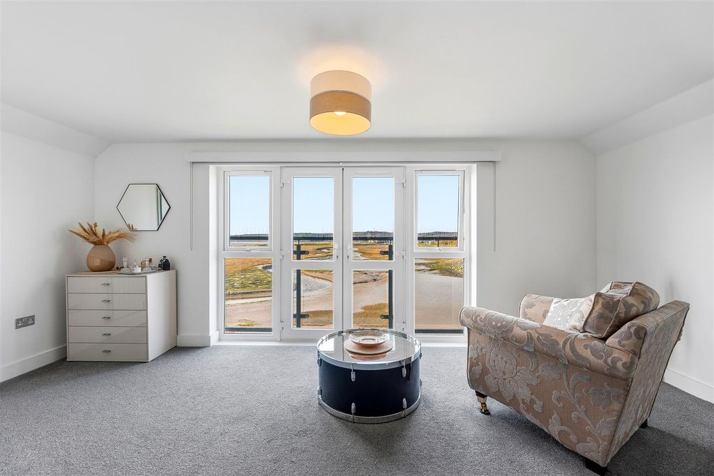 Additional image 27 of 5 bed town house for saleBwlchygwynt, Llanelli SA15