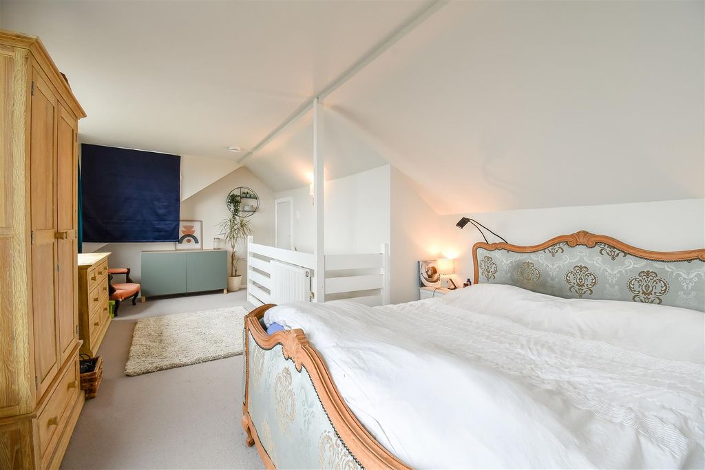 Additional image 7 of 4 bed semi-detached house for saleTrem Y Don, Barry CF62