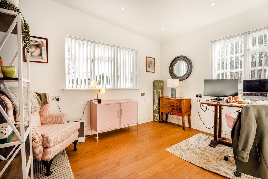 Additional image 15 of 3 bed detached house for saleChurch Hill, Kingsnorth, Kent TN23