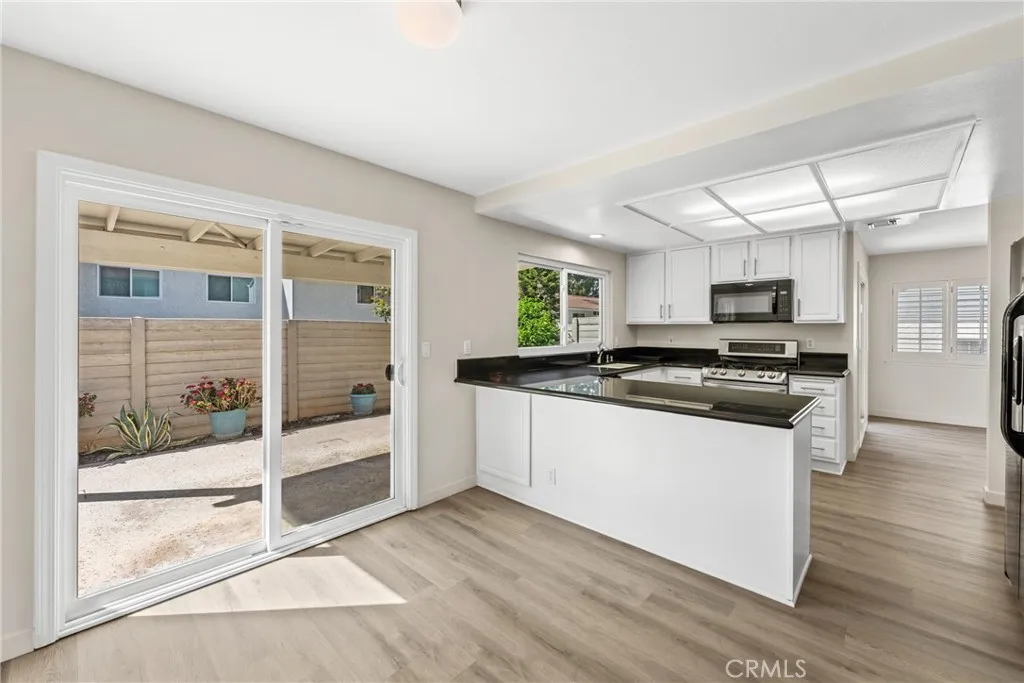 Additional image 68 of 56 Dearborn Cir, Redlands, CA 92374