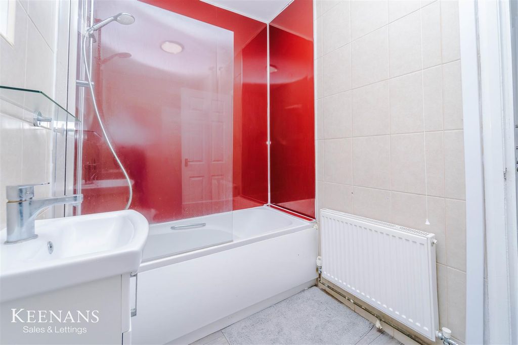 Additional image 9 of 1 bed flat for saleCedar Avenue, Haslingden, Rossendale BB4
