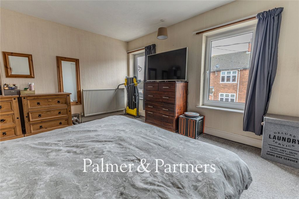 Additional image 12 of 3 bed semi-detached house for saleHaylings Road, Leiston, Suffolk IP16