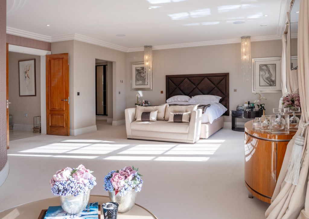 Additional image 12 of 6 bed detached house for saleNuns Walk, Wentworth Estate, Virginia Water, Surrey GU25