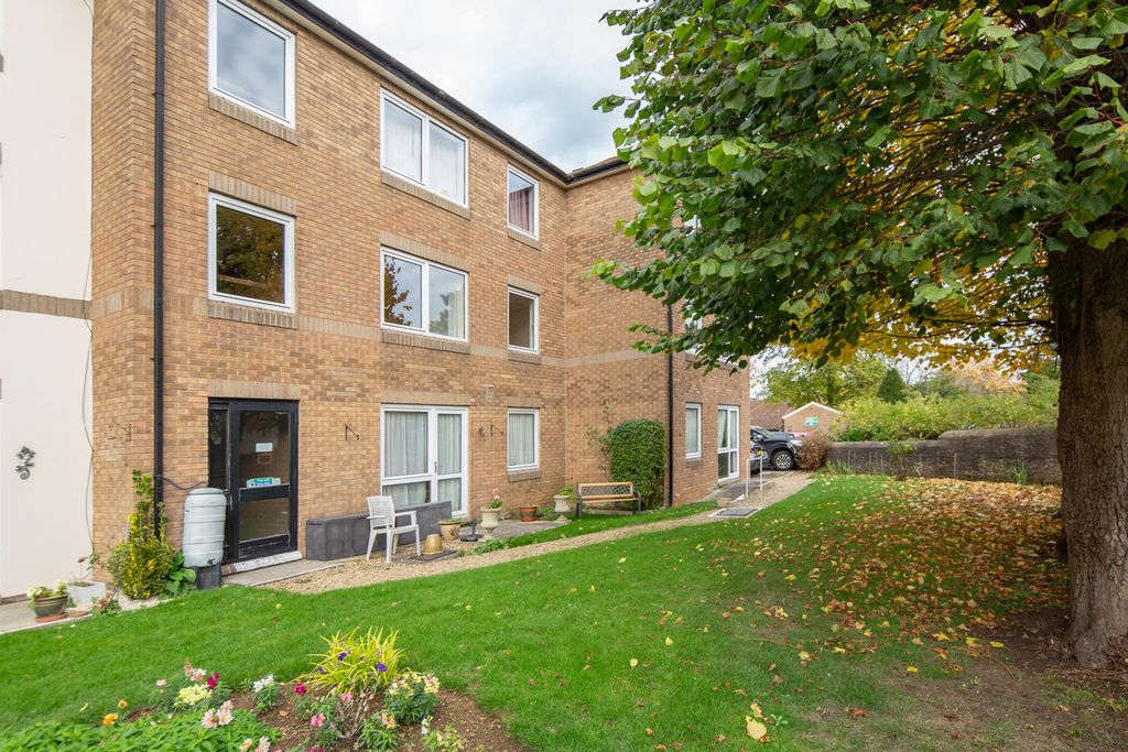 Additional image 2 of 1 bed flat for saleHometree House, Bicester OX26