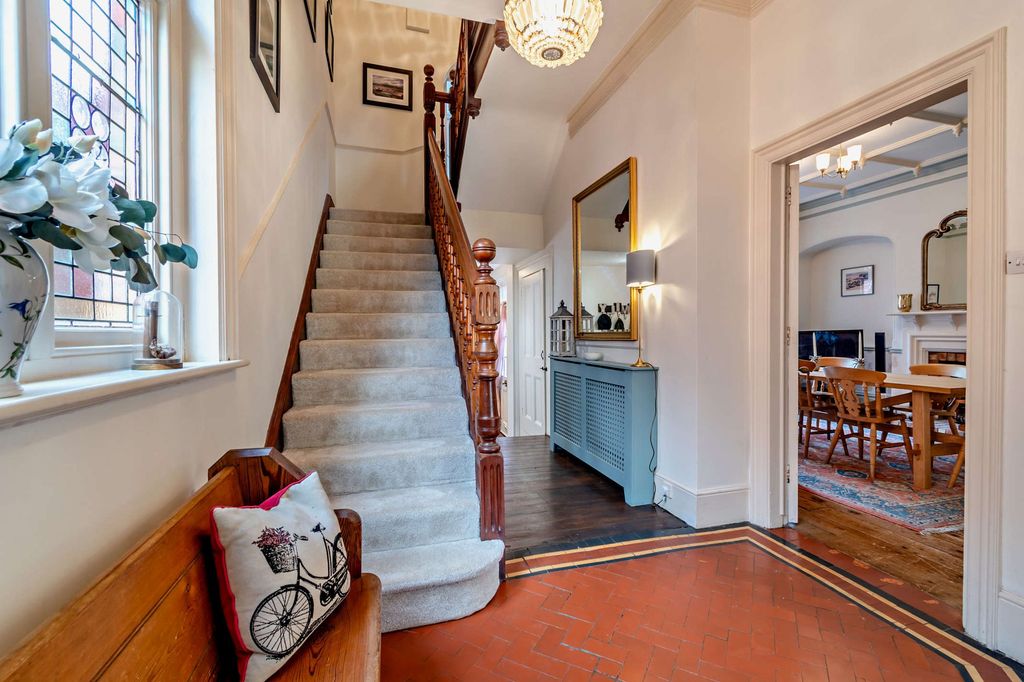 Additional image 5 of 5 bed property for saleOxford Road, Banbury OX16