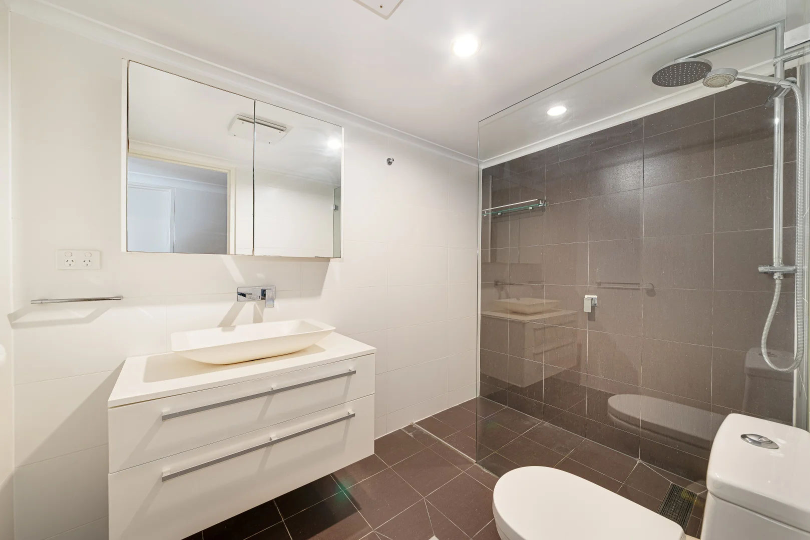 Additional image 4 of 1/18 Ridge Street, North Sydney NSW 2060
