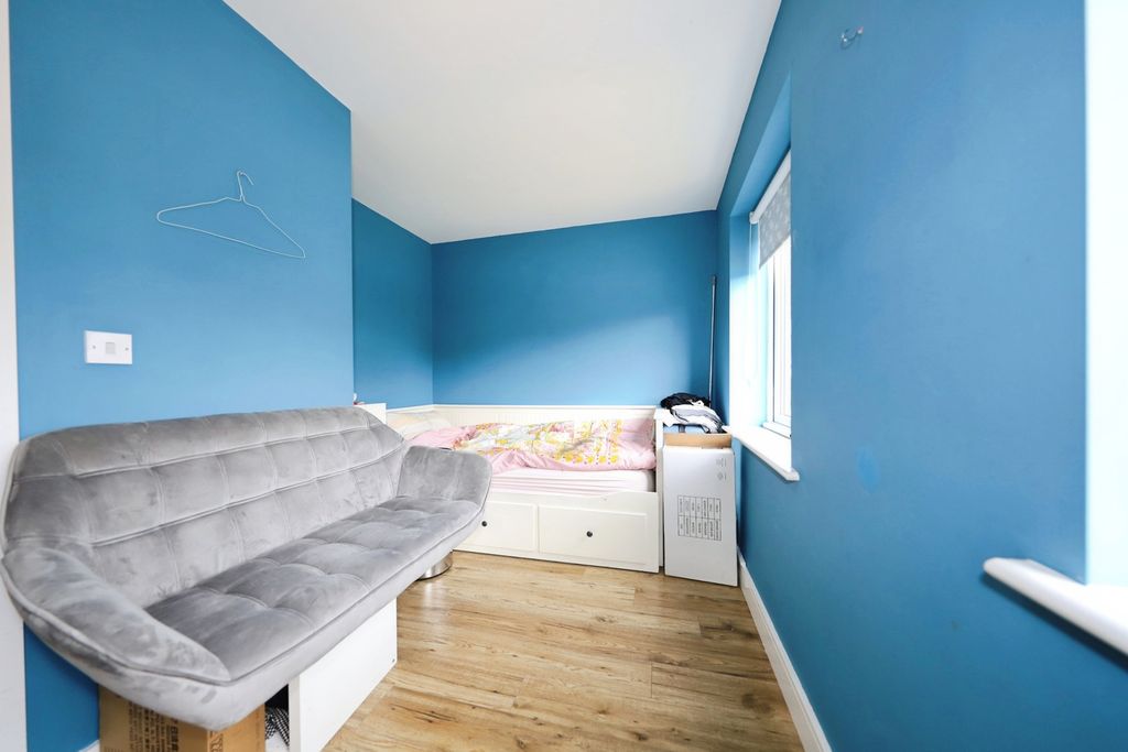 Additional image 11 of 3 bed semi-detached house for saleHemlock Way, Bilston, West Midlands WV14