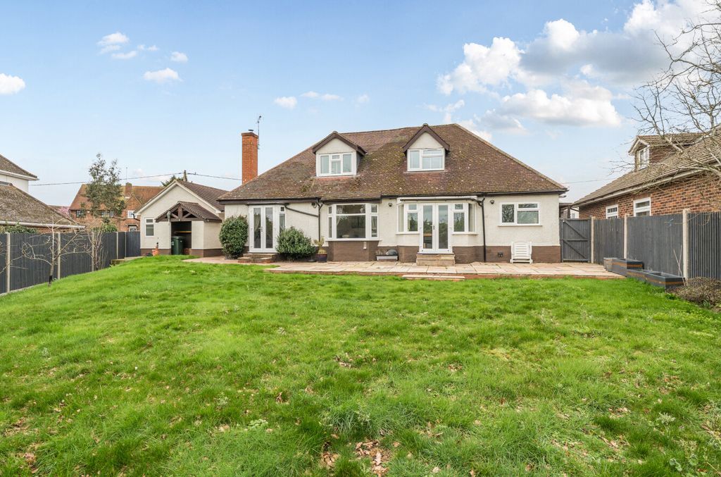 Additional image 2 of 5 bed bungalow for saleOatlands Road, Shinfield, Reading RG2