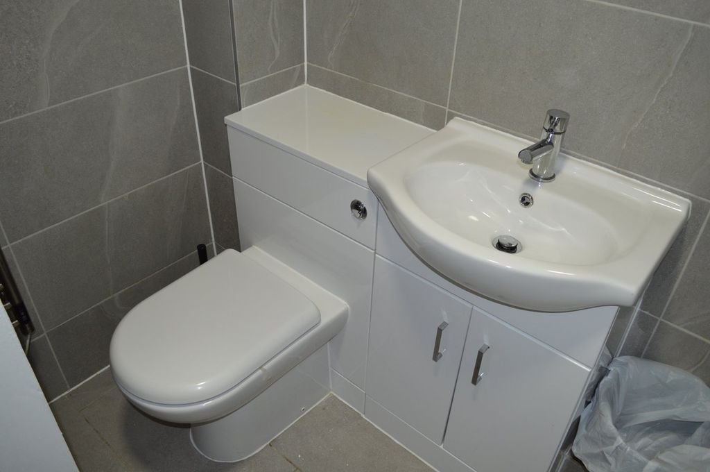 Additional image 5 of 1 bed flat for saleFerro Road, Rainham RM13