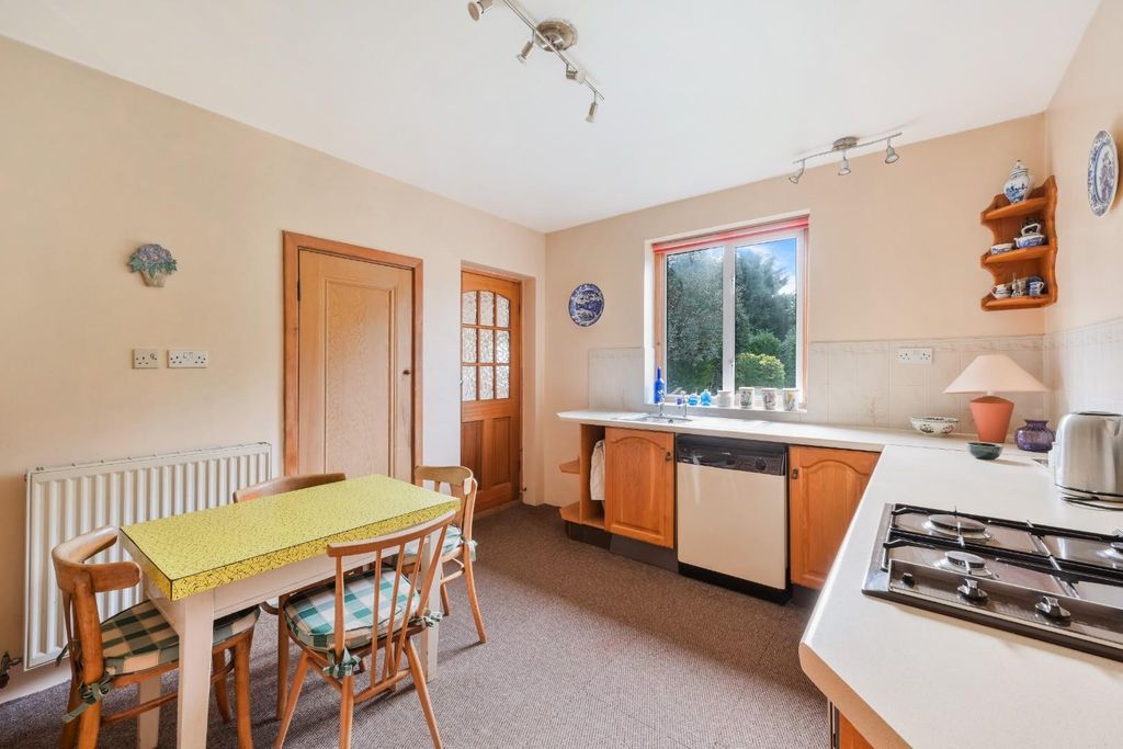 Additional image 10 of 3 bed detached house for saleFiddicroft Avenue, Banstead SM7